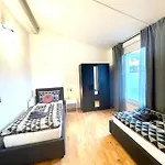 Geraeumiges In Apartamento