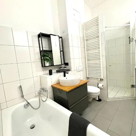 Geraeumiges In Koblenz Apartment *