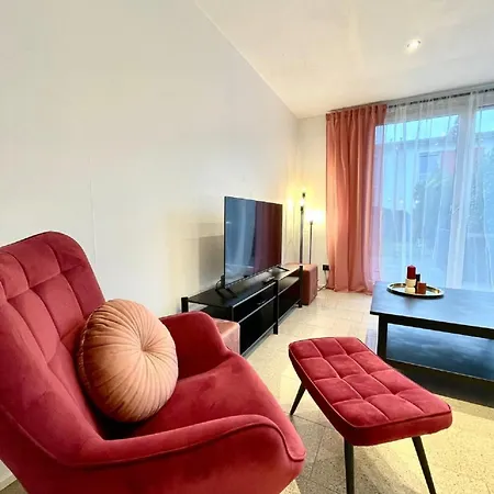 Geraeumiges In Koblenz Apartment