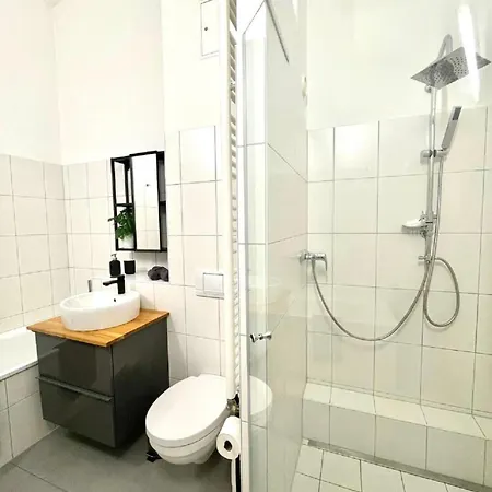 Geraeumiges In Koblenz *