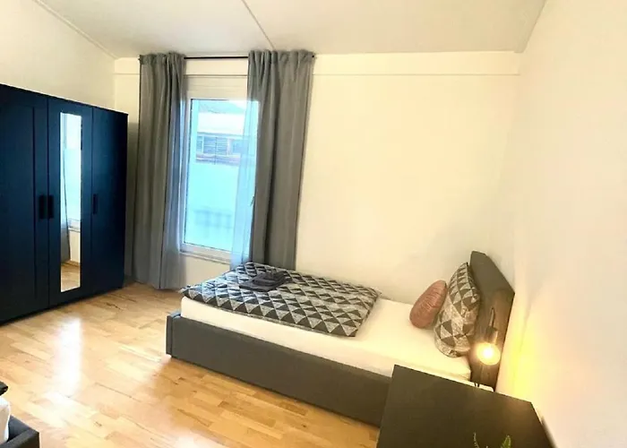 Geraeumiges In Apartamento