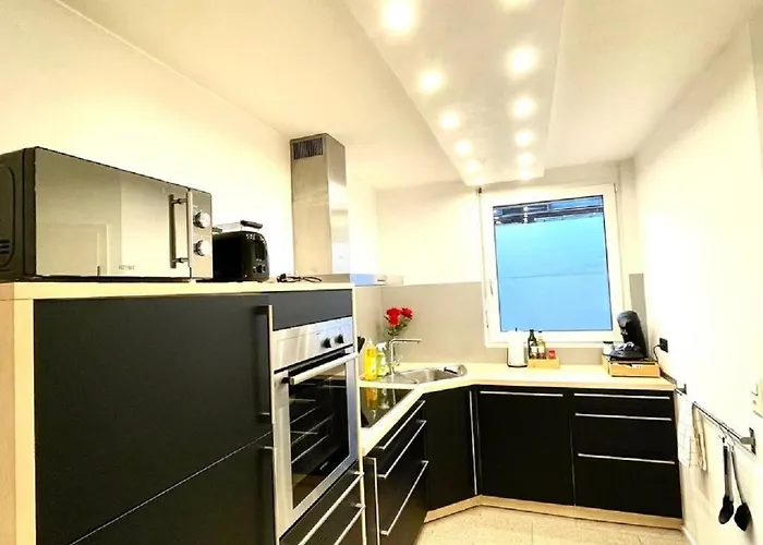 Geraeumiges In Apartamento Coblenza